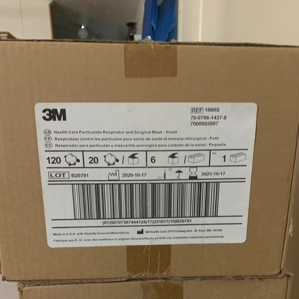 3M 1860S Small N95 Health Care Particulate Respirator & Surgical Masks 120 Total